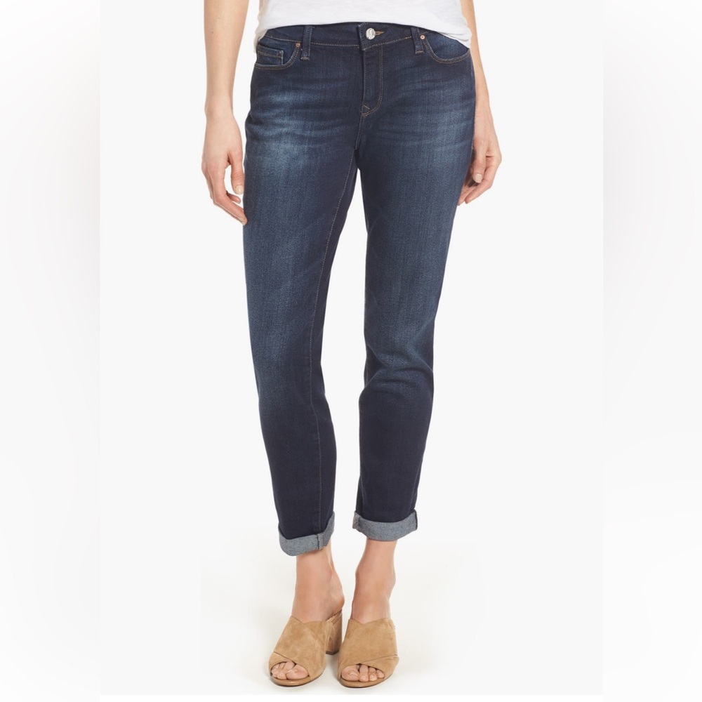 Mavi Blue Ada Boyfriend Jeans  indigo brushed size 26 runs large it is like 27